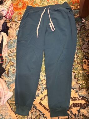 FIGS Jogger Scrubs Caribbean Blue